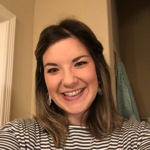 Meet your Posher, Jillian